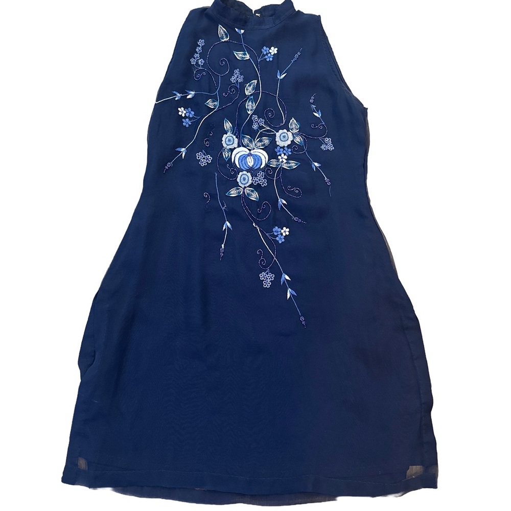 Elegant Navy Blue Floral Mini Dress